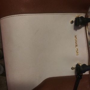 Mk purse
